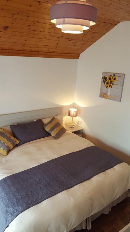 Donemark Rise B&B แบนทรี ภายนอก รูปภาพ
